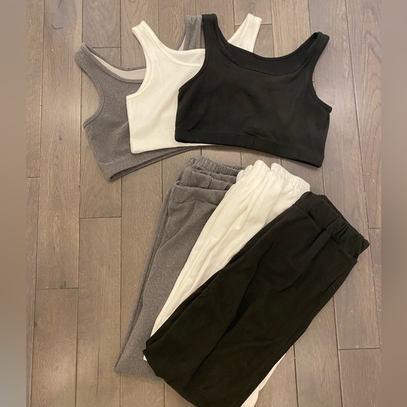 Matching Sets - Picture 2 of 2